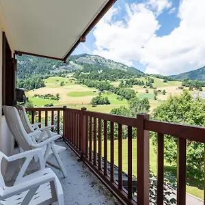 chez-florent-appt-vue-montagne-avec-piscine.hotels-rhonealpes.com/