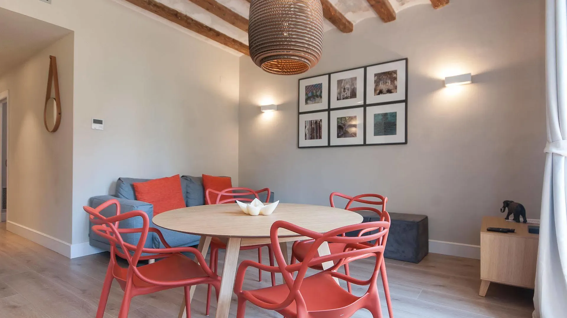 Weflating Suites Sant Antoni Market Barcelona