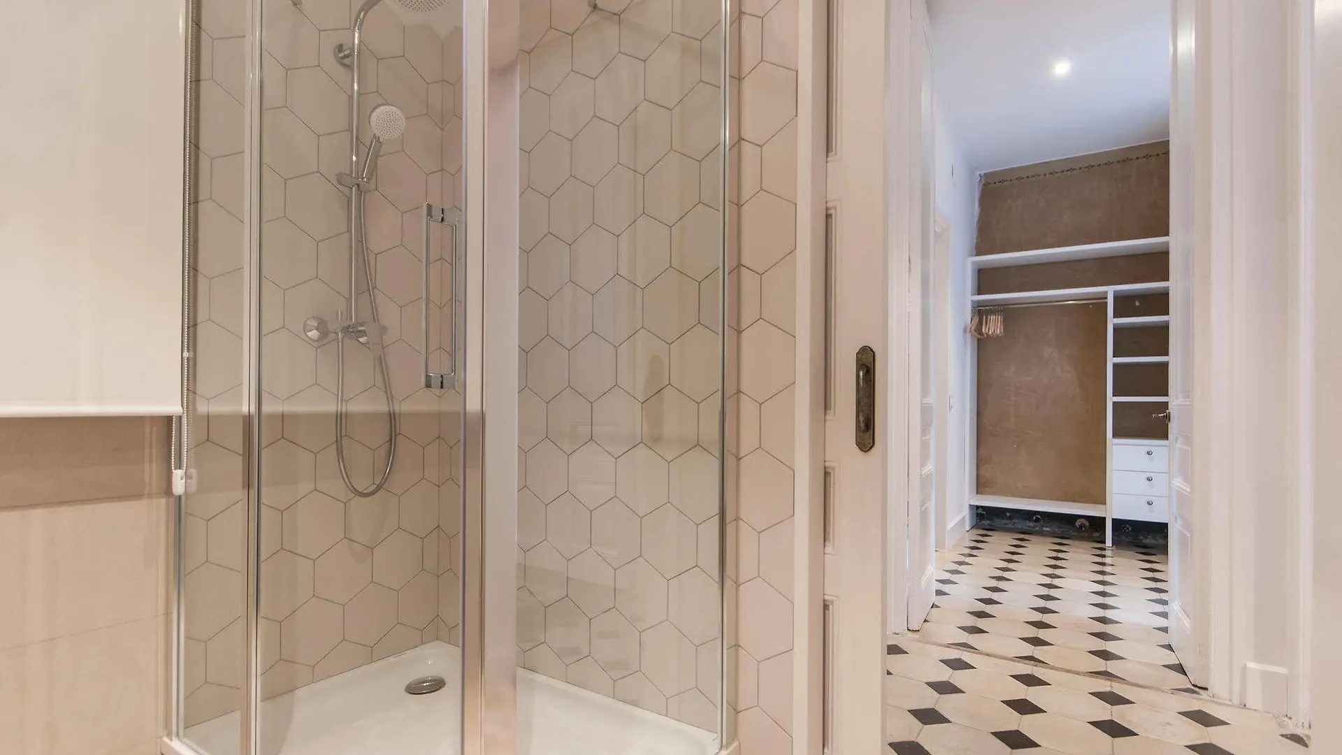 Weflating Suites Sant Antoni Market Barcelona Apartmán